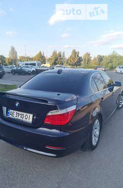 Седан BMW 5 Series 2007 в Дніпрі