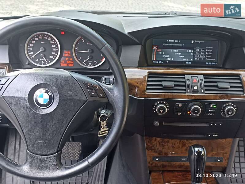 Седан BMW 5 Series 2006 в Львове