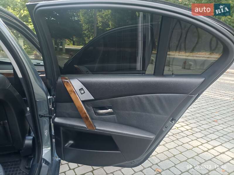 Седан BMW 5 Series 2006 в Львове