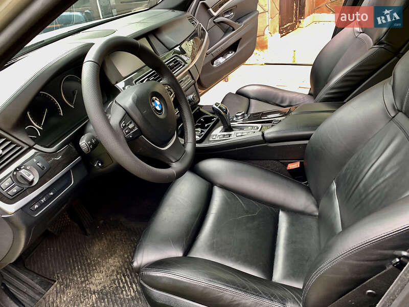 Седан BMW 5 Series 2011 в Самборе фото 20 Седан BMW 5 Series 2011 в Самборе