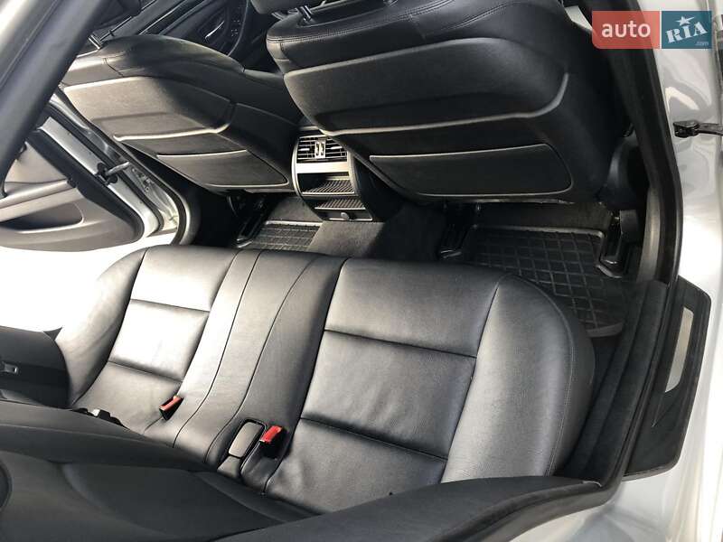 Седан BMW 5 Series 2014 в Вінниці