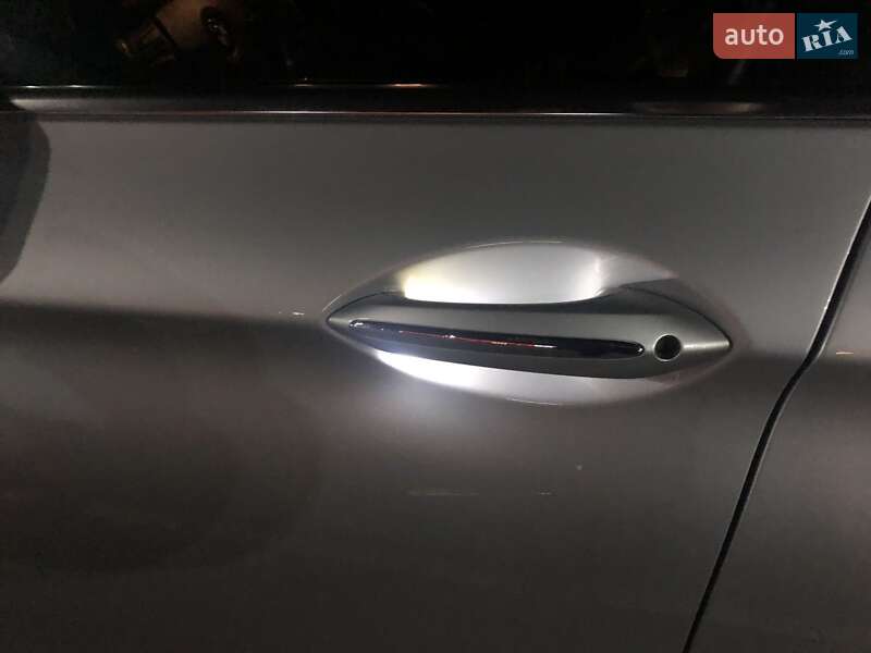 Седан BMW 5 Series 2014 в Вінниці