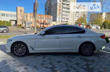 Седан BMW 5 Series 2017 в 