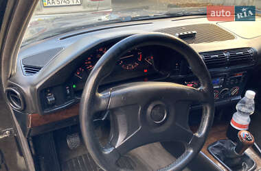 Седан BMW 5 Series 1994 в 