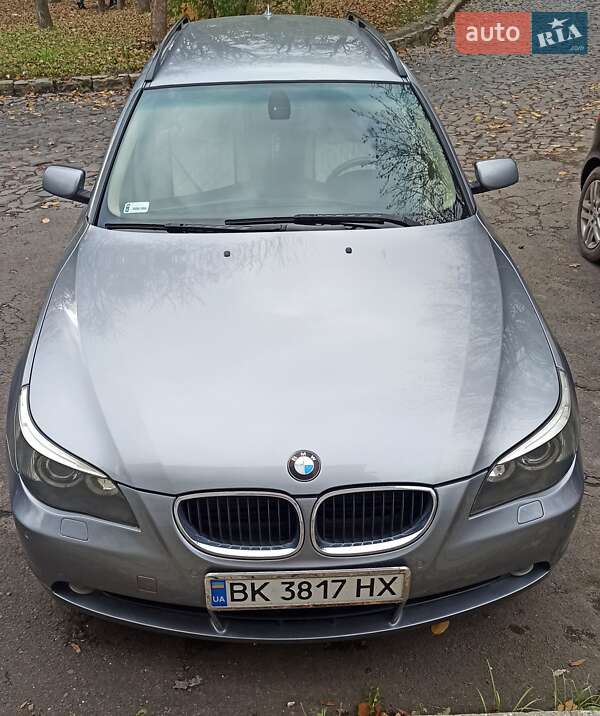 BMW 5 Series 2004