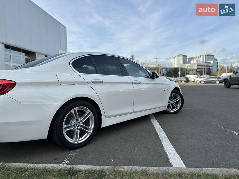 Седан BMW 5 Series 2014 в Одессе