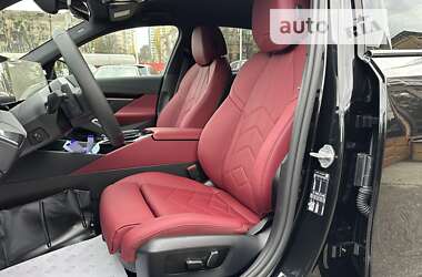 Седан BMW 5 Series 2023 в 