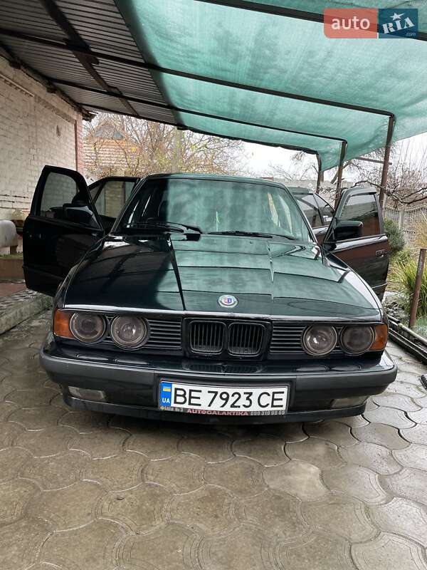 Седан BMW 5 Series 1992 в Кривому Розі