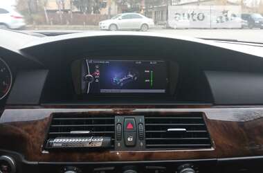 Универсал BMW 5 Series 2010 в Староконстантинове