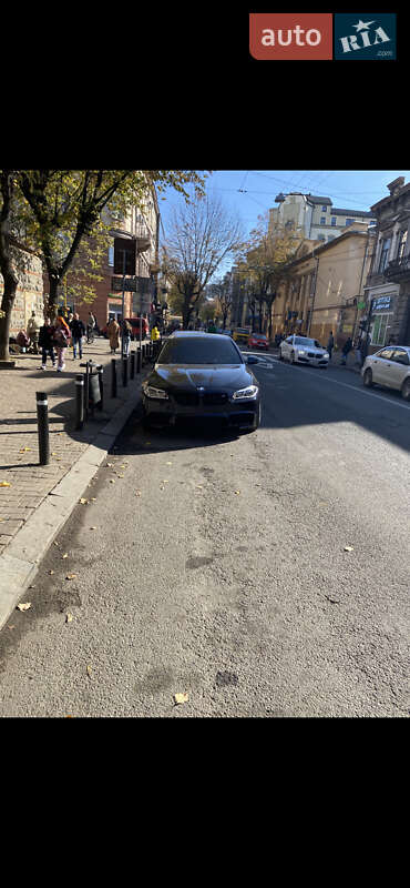 Седан BMW 5 Series 2012 в Кременчуге