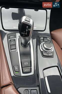 Седан BMW 5 Series 2012 в 