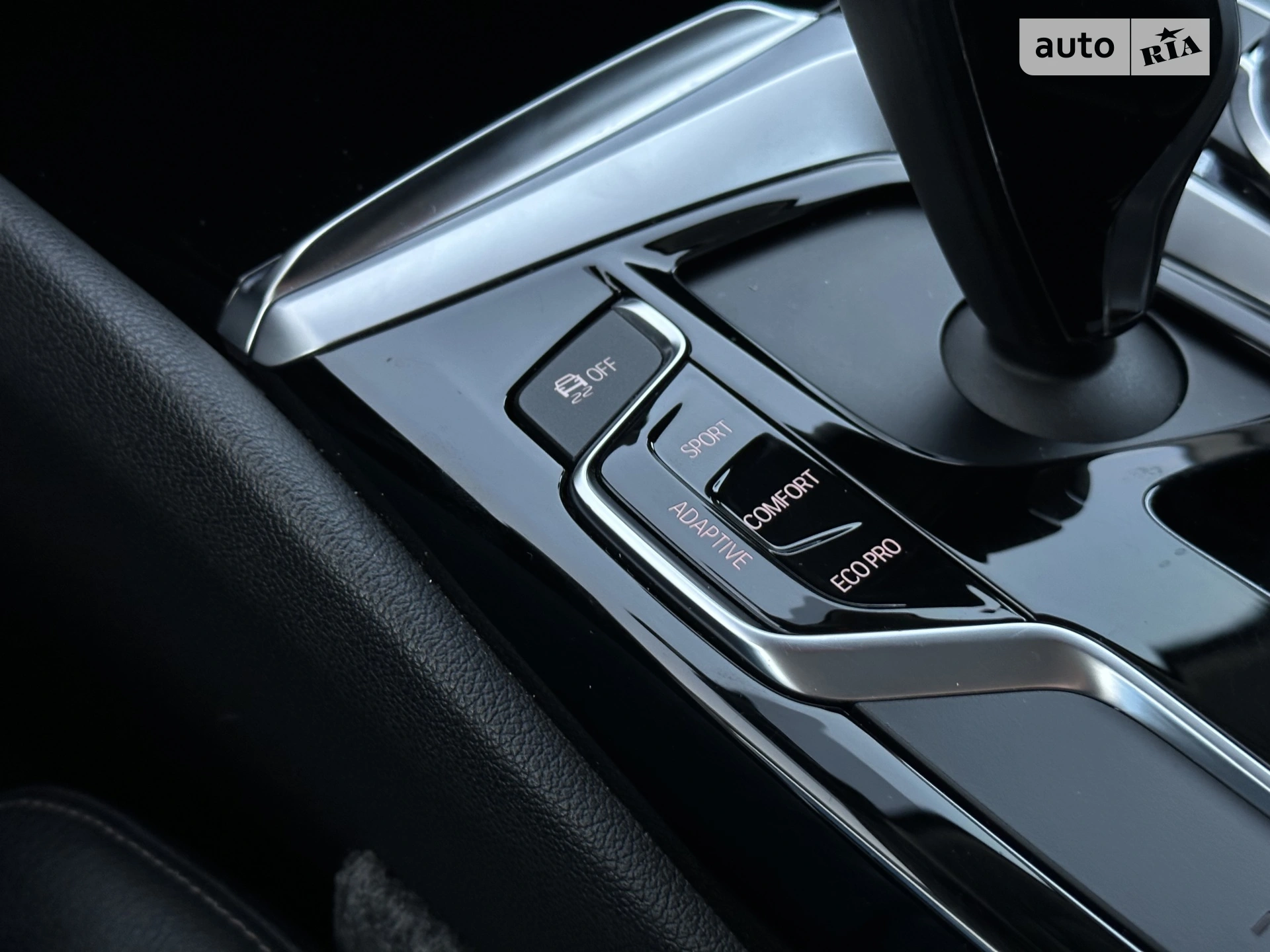 BMW 5 Series 2017 VIN WBAJE31050B169776 фото оголошення 22 з 28