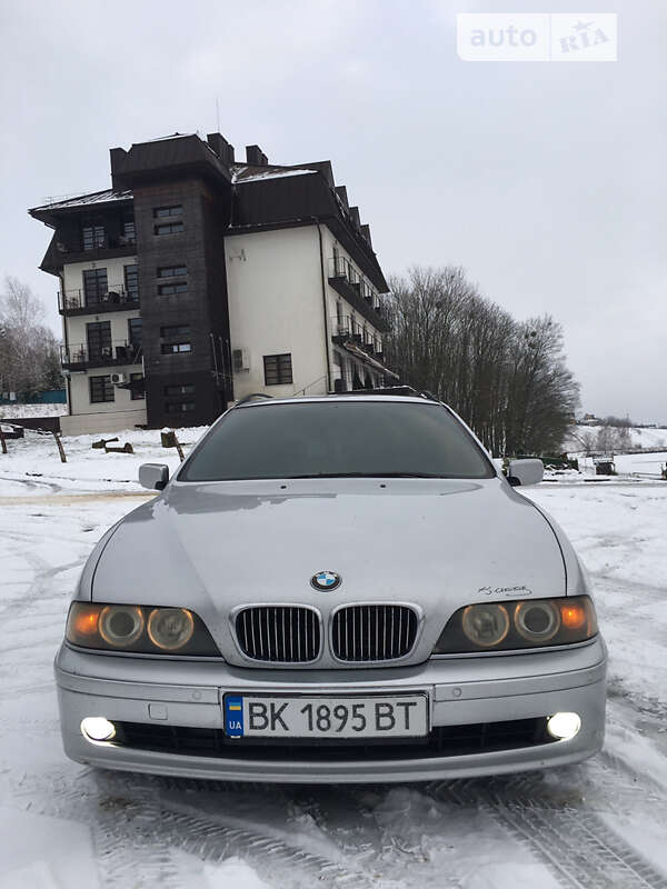 Універсал BMW 5 Series 2002 в 