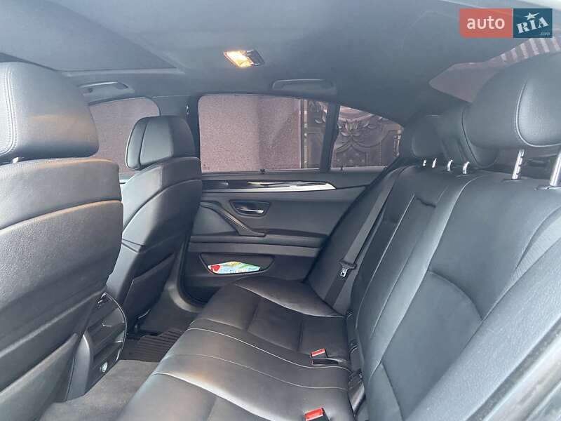 Седан BMW 5 Series 2010 в Тячеве фото 6 Седан BMW 5 Series 2010 в Тячеве