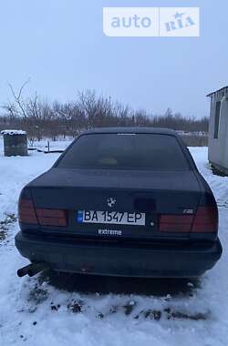 Седан BMW 5 Series 1989 в Благовіщенську