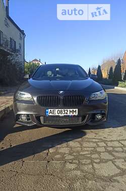 Седан BMW 5 Series 2013 в Днепре