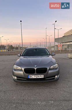 BMW 5 Series 2012 BMW 5 Series 2012
