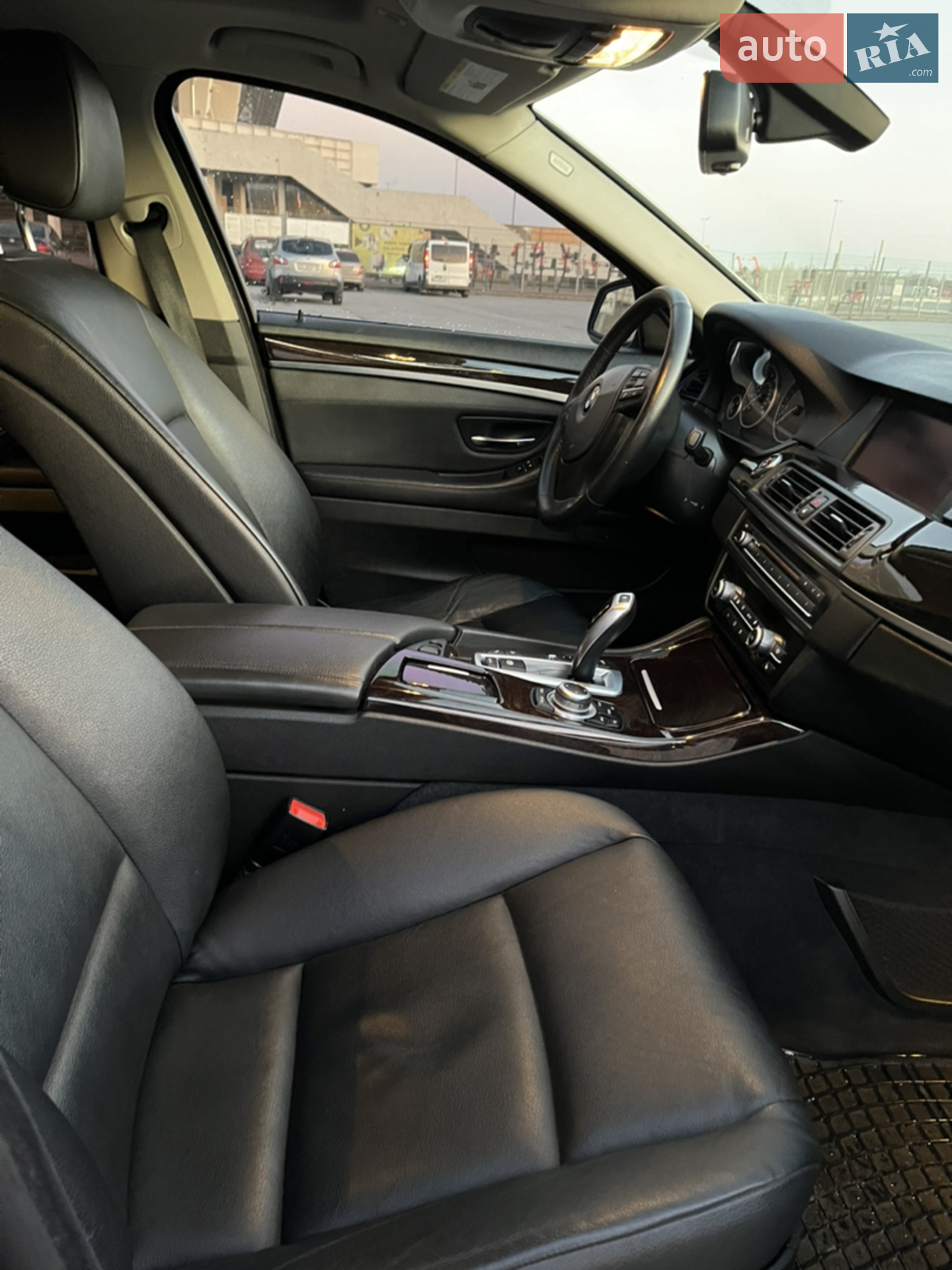 2012 BMW 5er - мініатюра 9