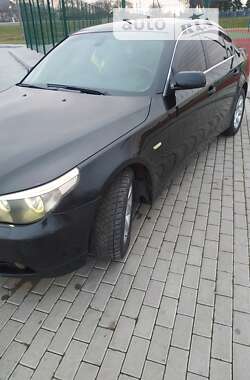 Седан BMW 5 Series 2005 в Бучачі