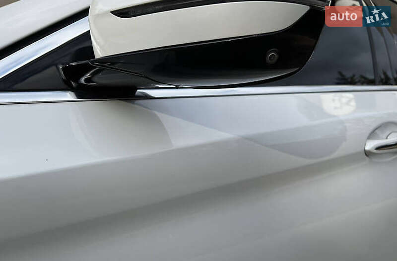 Седан BMW 5 Series 2017 в Черновцах