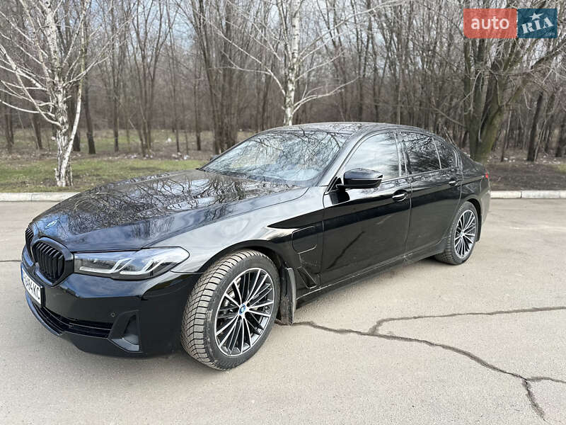 Седан BMW 5 Series 2022 в Запорожье