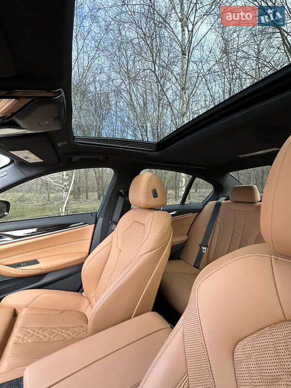 Седан BMW 5 Series 2022 в Запорожье