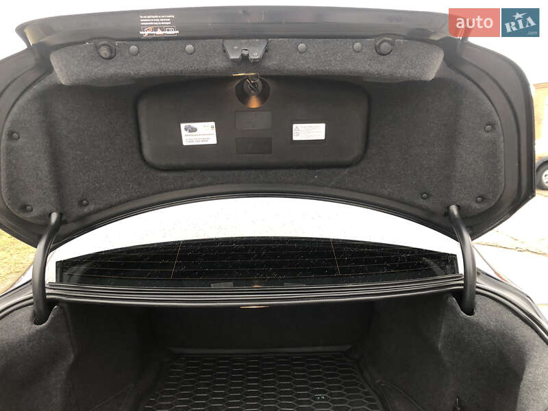 Седан BMW 5 Series 2009 в Харкові