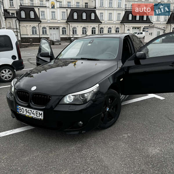 Седан BMW 5 Series 2008 в Кременці