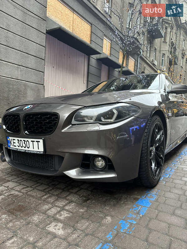 Седан BMW 5 Series 2012 в Киеве