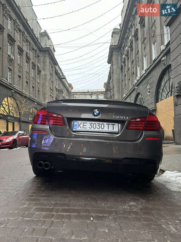 Седан BMW 5 Series 2012 в Киеве