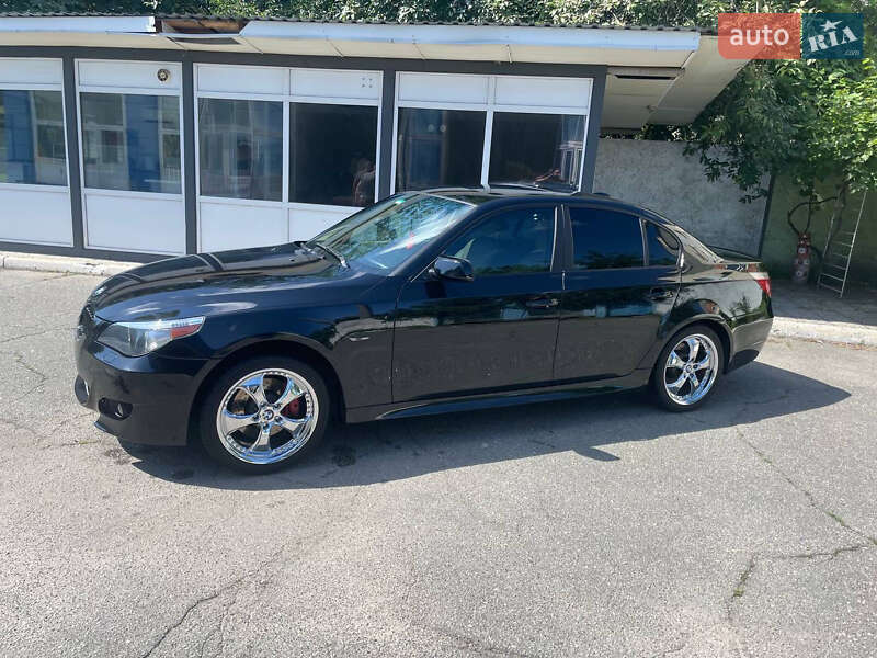 Седан BMW 5 Series 2006 в Одесі