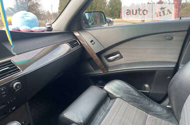 Седан BMW 5 Series 2006 в Березному