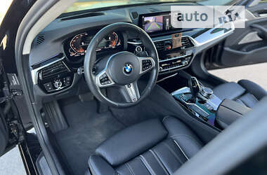 Седан BMW 5 Series 2019 в Дніпрі