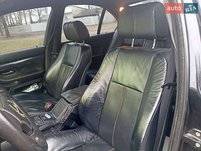 Седан BMW 5 Series 1999 в Чернігові