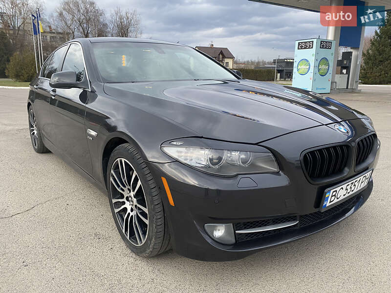 BMW 5 Series 2012 BMW 5 Series 2012