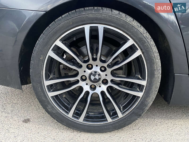 Седан BMW 5 Series 2012 в Трускавці