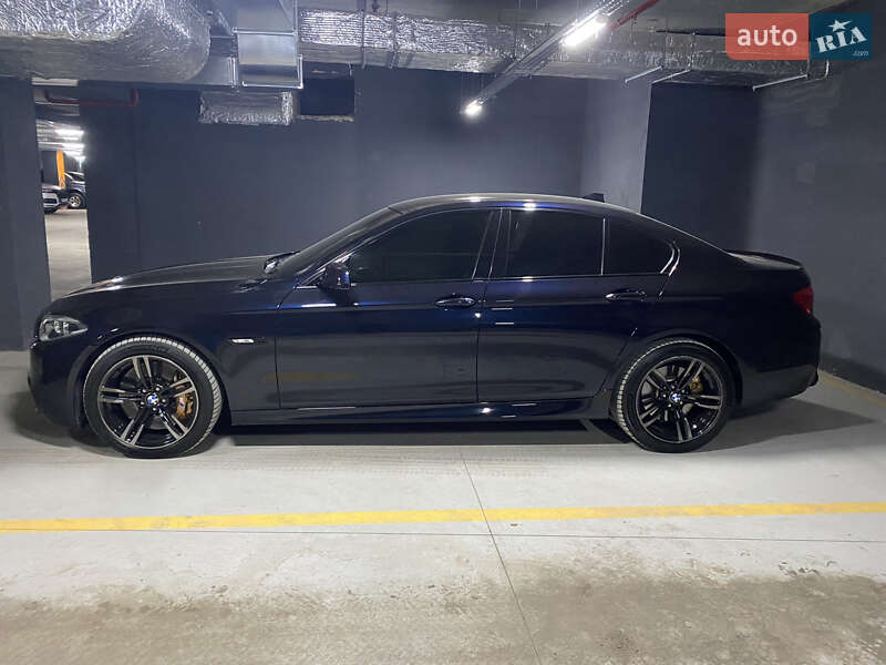 Седан BMW 5 Series 2012 в Кременчуге