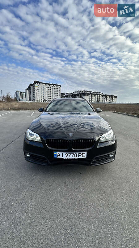 Універсал BMW 5 Series 2014 в Києві фото 23 Універсал BMW 5 Series 2014 в Києві