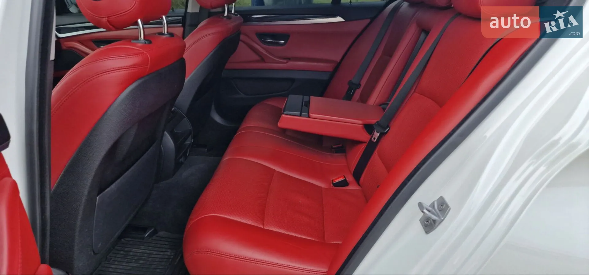 2016 BMW 5er - мініатюра 31