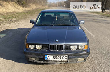 Седан BMW 5 Series 1990 в Городище