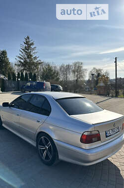 Седан BMW 5 Series 2001 в Черновцах