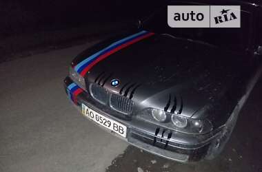 Седан BMW 5 Series 1996 в Ужгороде