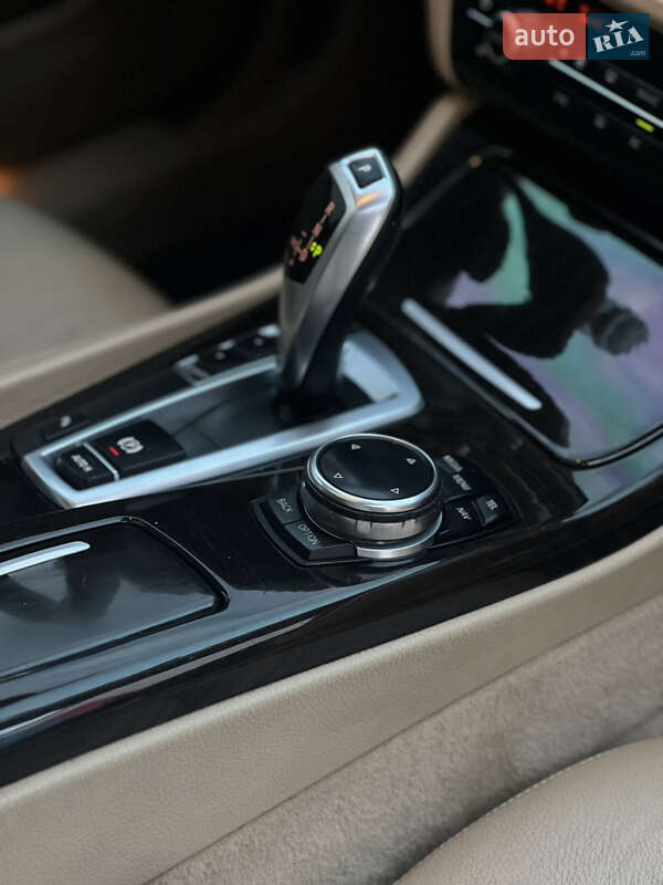 Седан BMW 5 Series 2014 в Львове