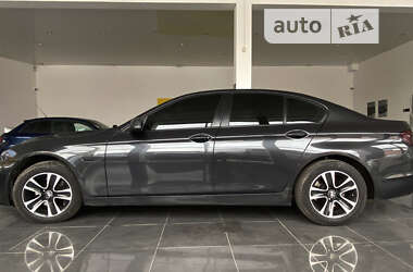 Седан BMW 5 Series 2013 в Червонограде