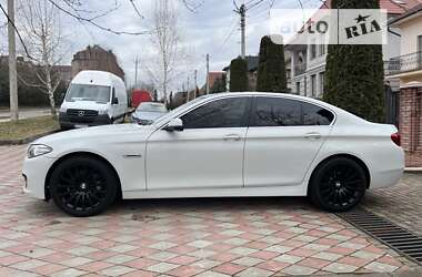 Седан BMW 5 Series 2014 в Черновцах