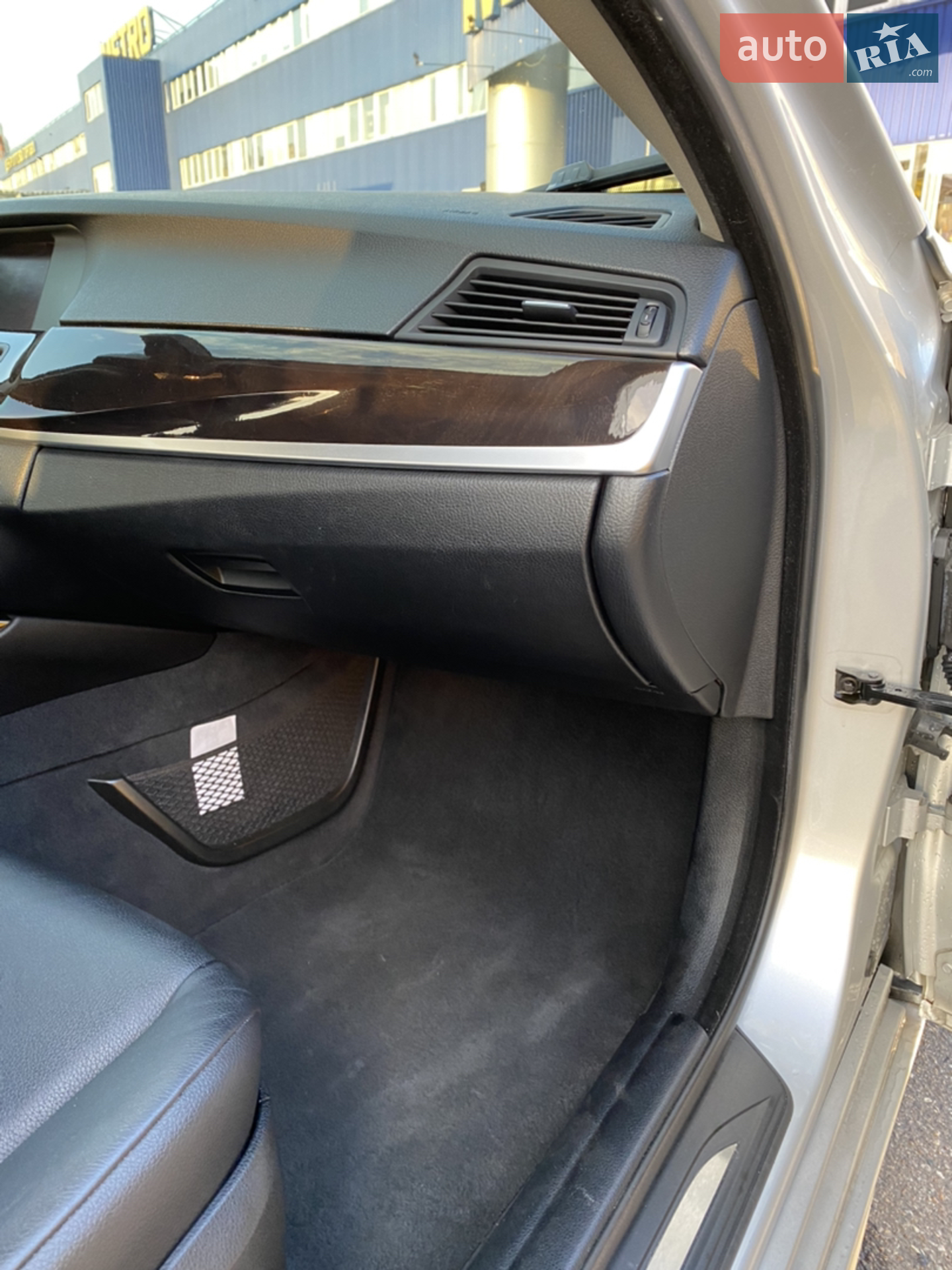 2012 BMW 5er - мініатюра 23