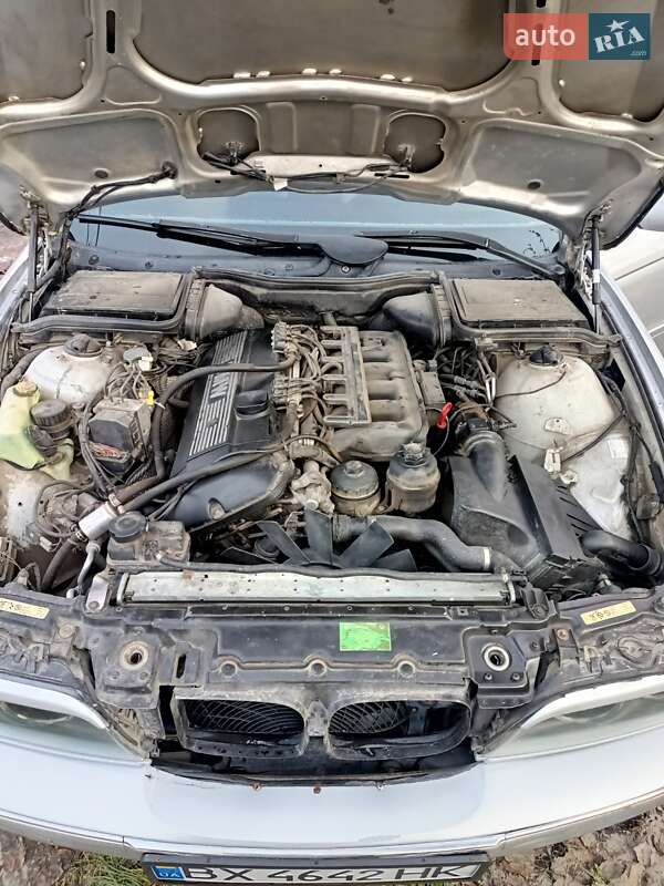 Седан BMW 5 Series 1999 в Шепетовке