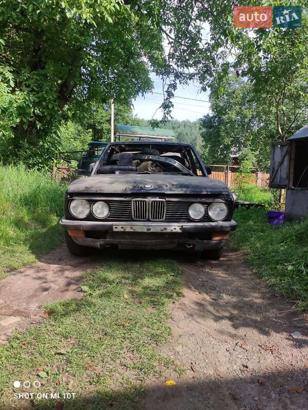 Седан BMW 5 Series 1987 в Богородчанах
