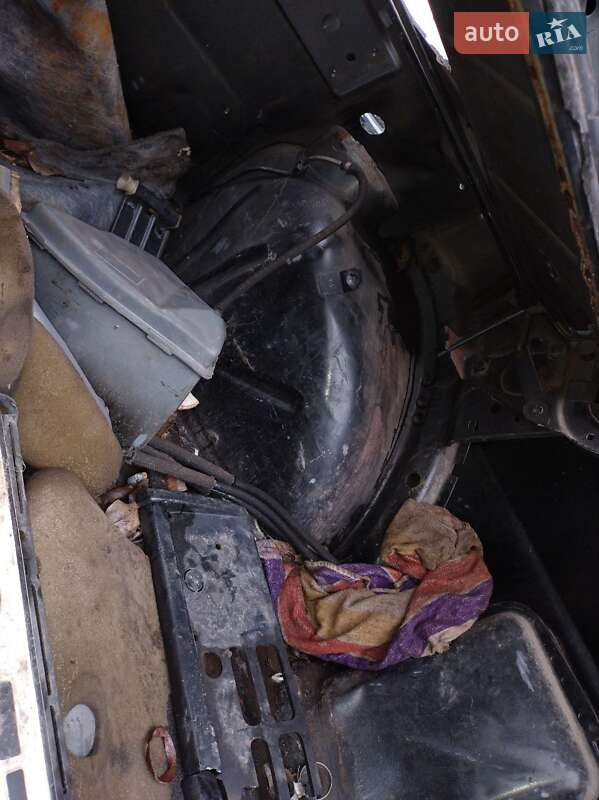 Седан BMW 5 Series 1987 в Богородчанах