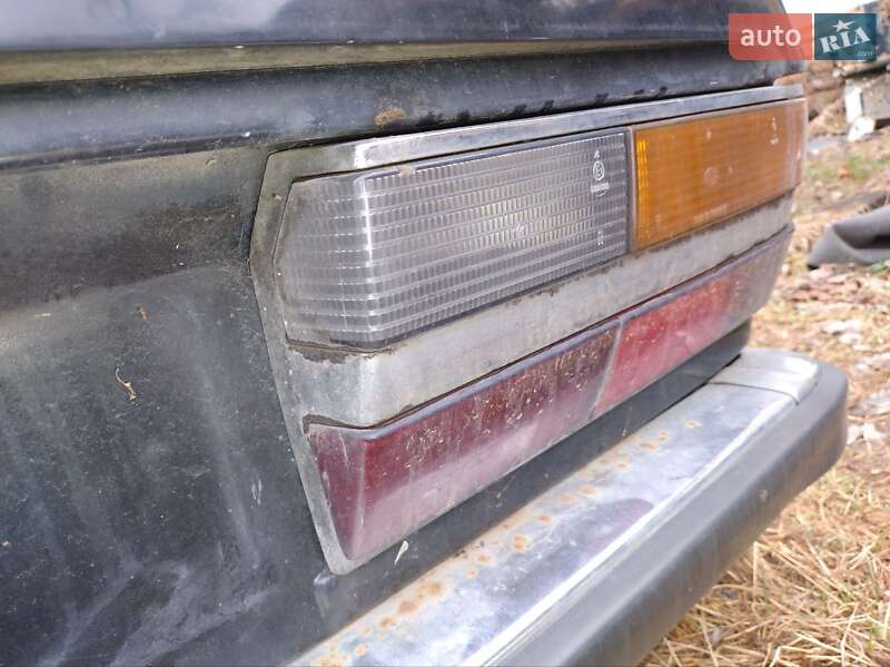 Седан BMW 5 Series 1987 в Богородчанах